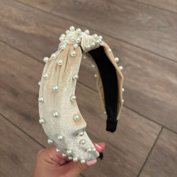 Cream velvet headband with pearl detailing - Picture 1 of 3
